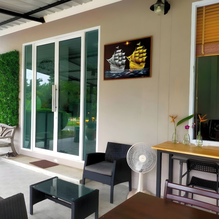 Тхаланг: Davy'S Cottage Phuket