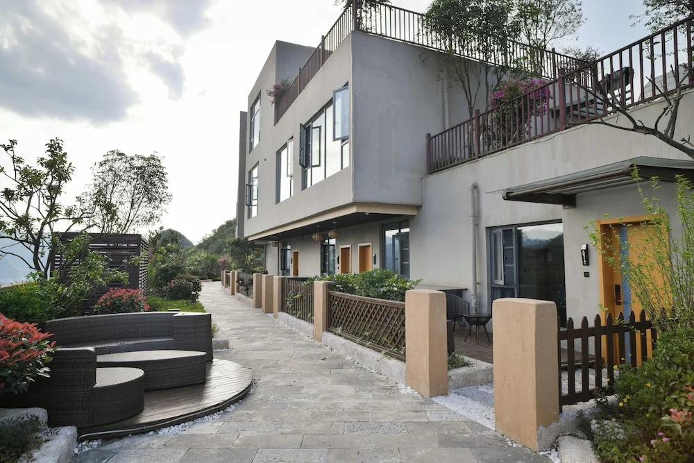 Синъи: Guizhou Fenglin Yueshan Hotel
