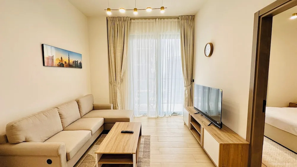 Дубай: OYO 1289 Home Premium 1Bed Apartment At