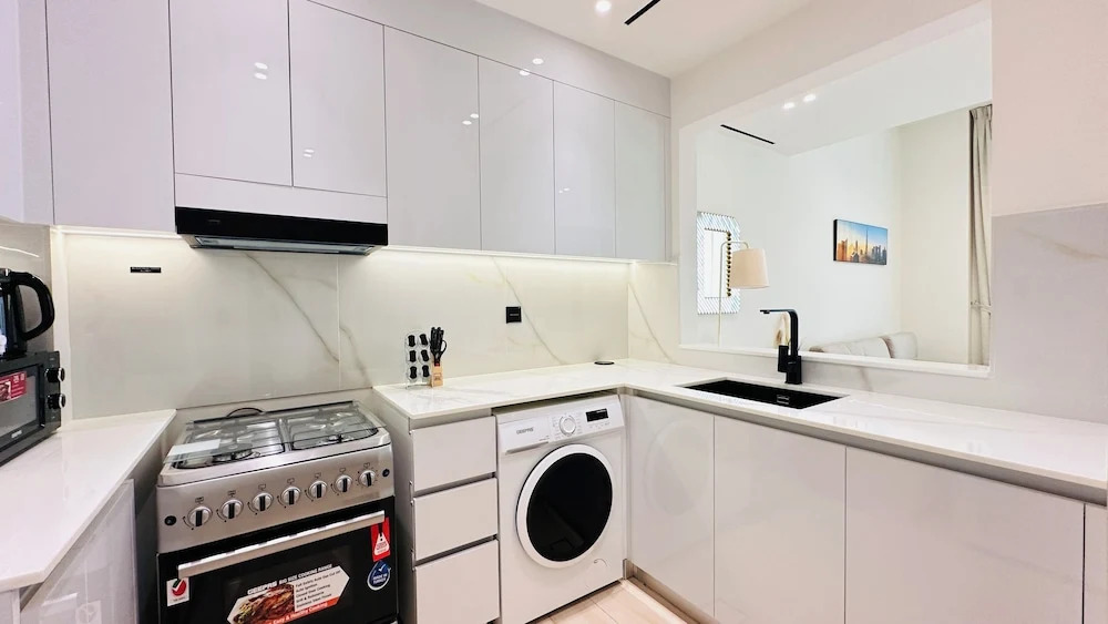Дубай: OYO 1290 Home Fully Furnished 1bed Apa