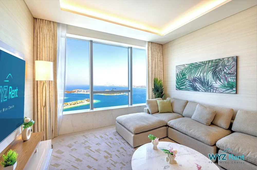 Дубай: Luxurious St Regis 1 Bed Palm View