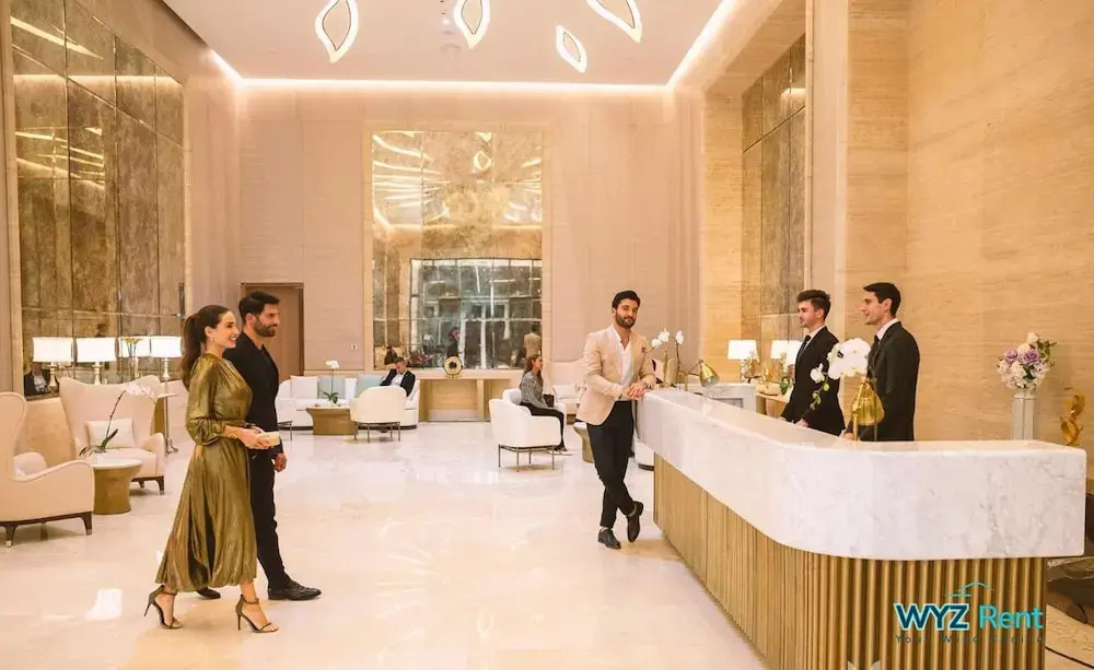 Дубай: Luxurious St Regis 1 Bed Palm View