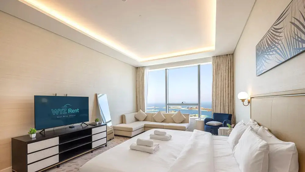 Дубай: Luxurious studio in St Regis Palm View