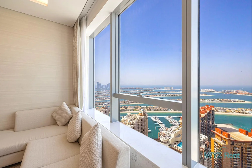 Дубай: Luxurious studio in St Regis Palm View
