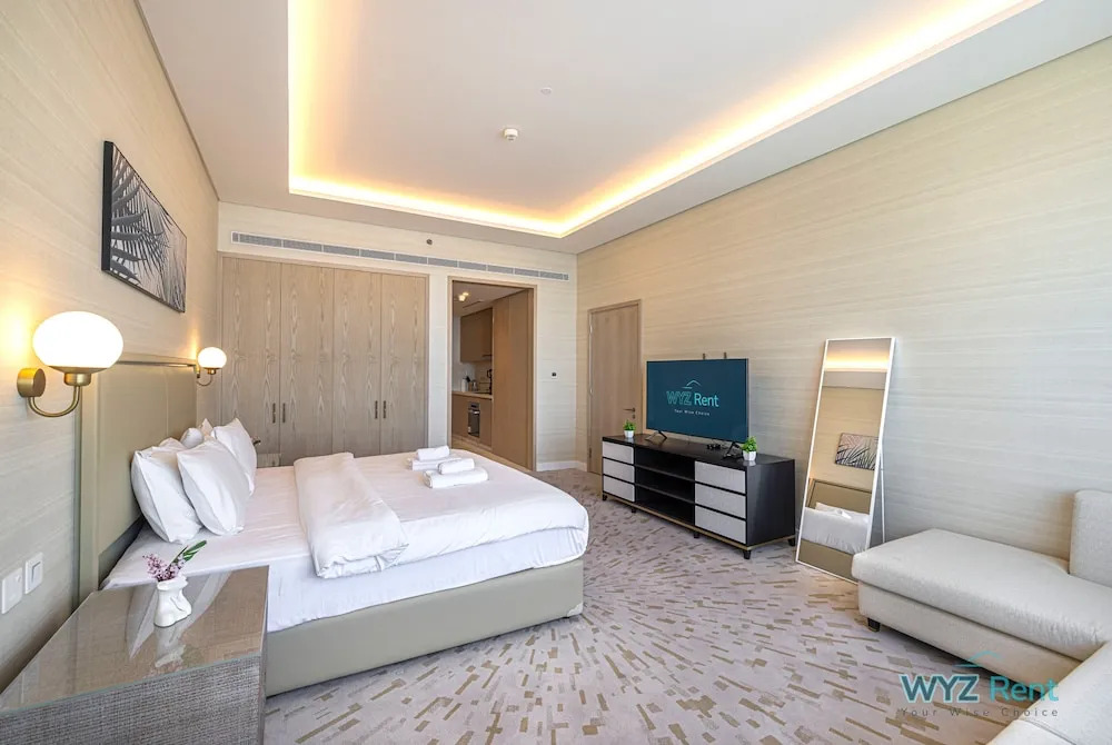 Дубай: Luxurious studio in St Regis Palm View