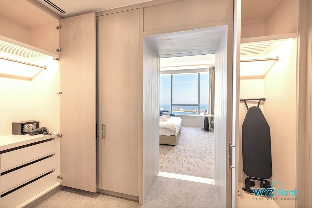 Дубай: Palm Tower 1 BD Nakheel Mall High Floor