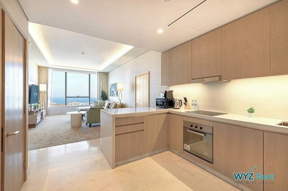 Дубай: Palm Tower 1 BD Nakheel Mall High Floor