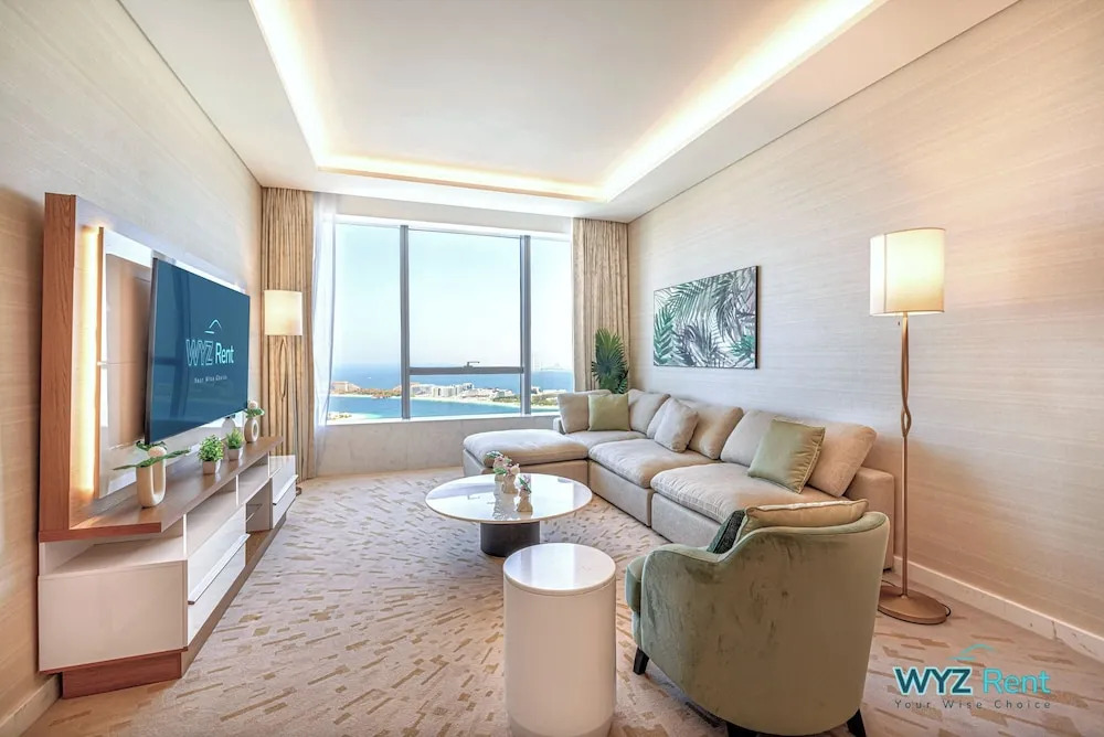 Дубай: Palm Tower 1 BD Nakheel Mall High Floor
