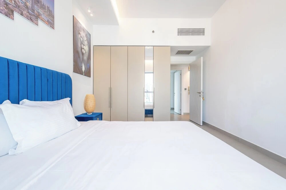Дубай: SuperHost - Exclusive 25th Floor Retreat with Marina Views