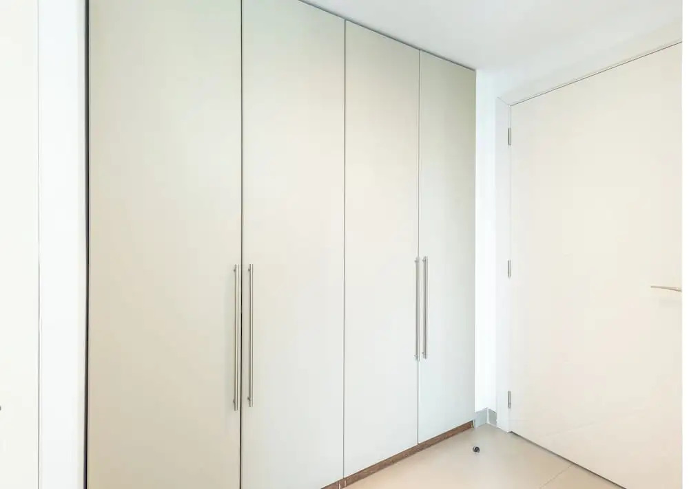 Дубай: SuperHost - Exclusive 25th Floor Retreat with Marina Views