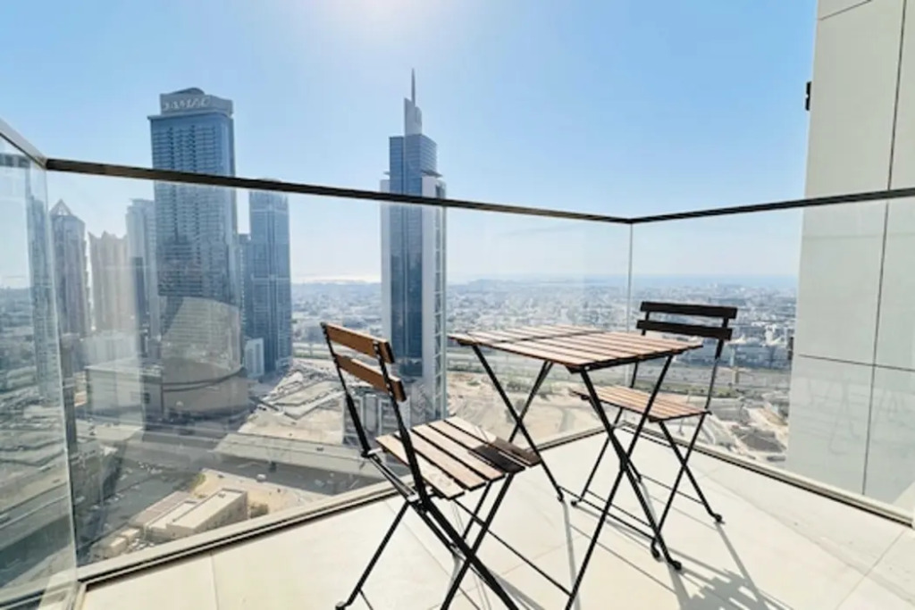 Дубай: OYO HOME 1350 Premium 1-bed Apt Burj Crown