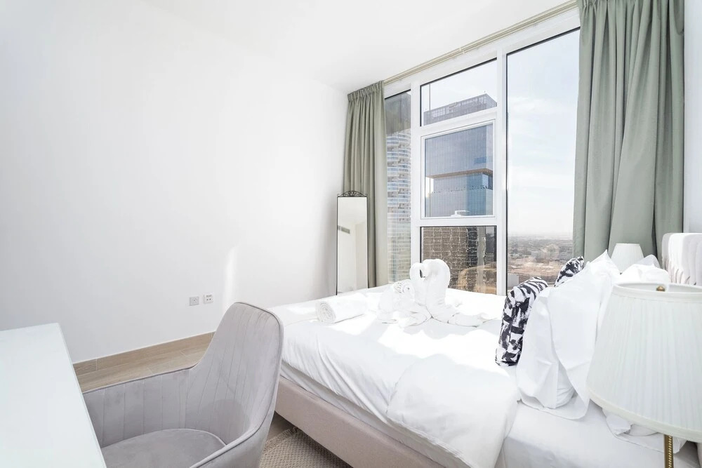 Дубай: Beautiful Views From 30th Floor 2BD JVC