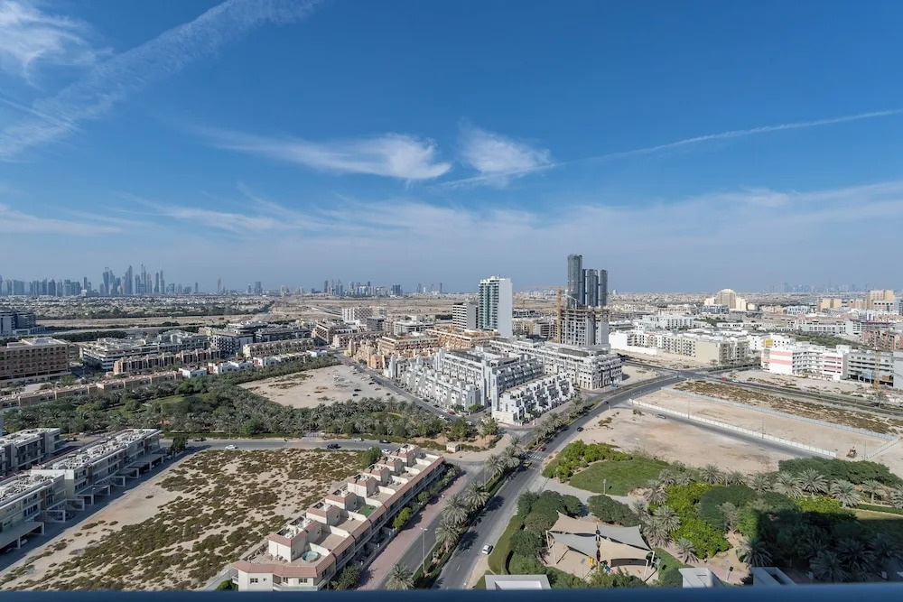 Дубай: Beautiful Views From 30th Floor 2BD JVC