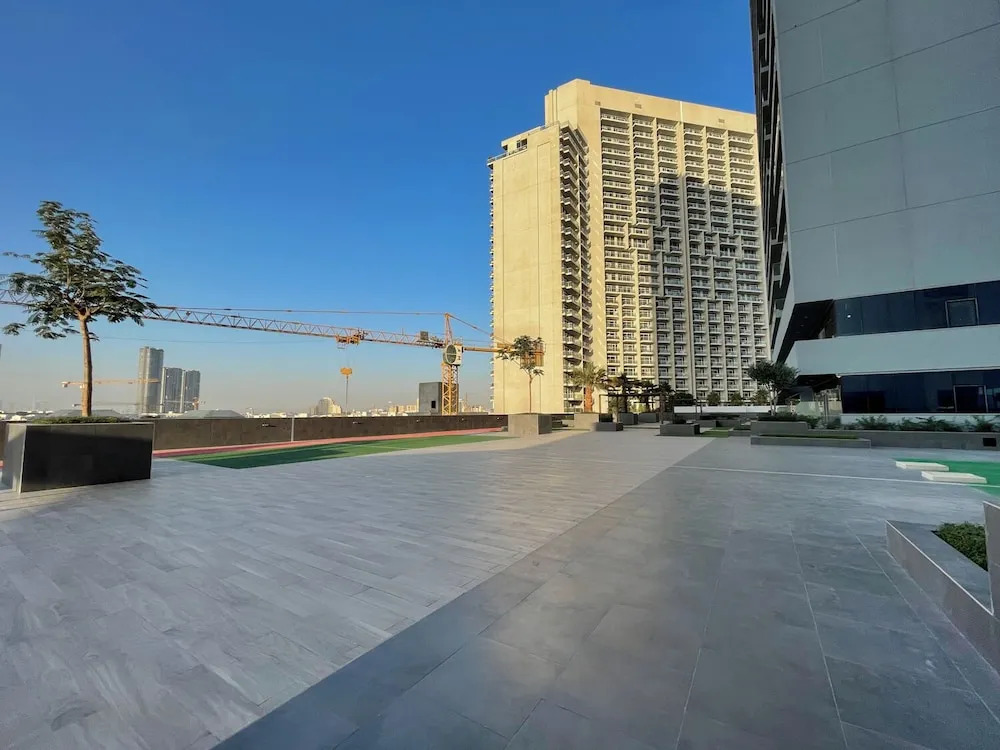 Дубай: Beautiful Views From 30th Floor 2BD JVC