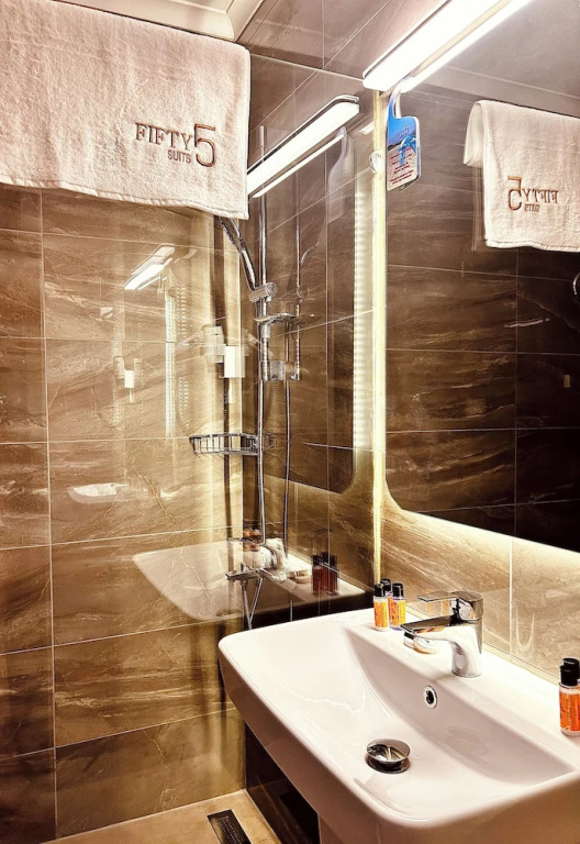 Мармарис: Fi̇fty5 Sui̇te Otel