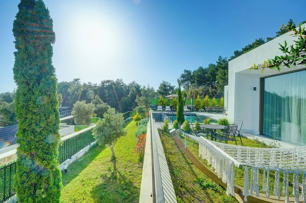 Исламлар: Pluto-1 PLANET LUXURY VILLAS