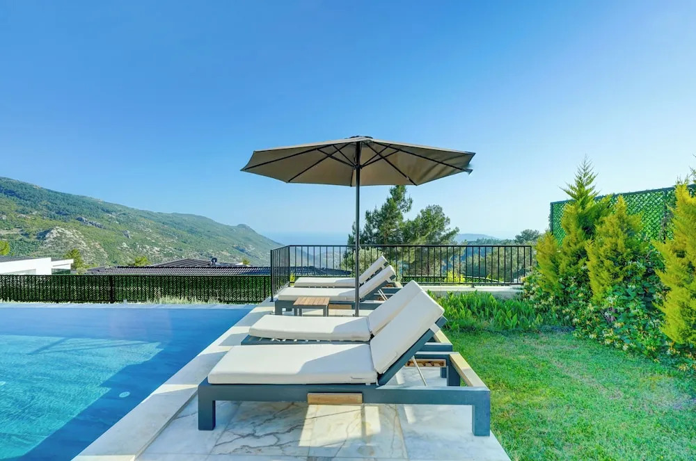 Исламлар: Pluto-1 PLANET LUXURY VILLAS