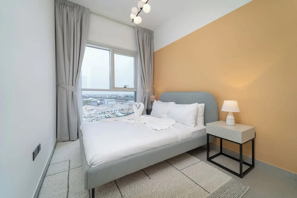 Дубай: Cozy 2BD Work in Style Dubai Hills