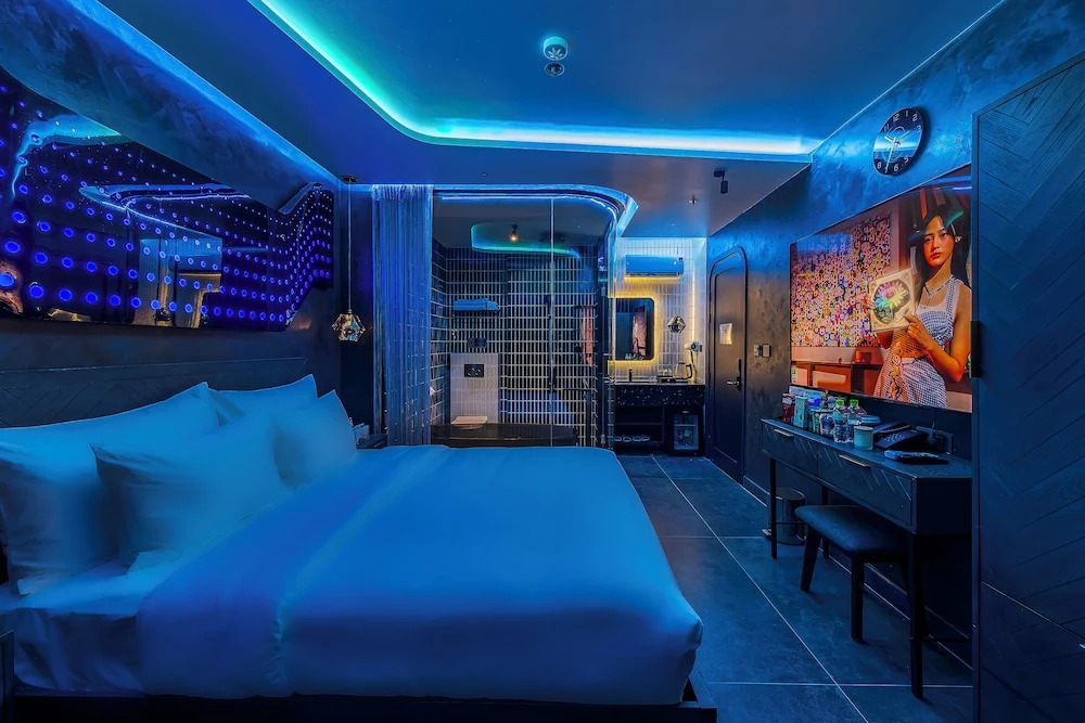 Хошимин: PYNT Hotel 2