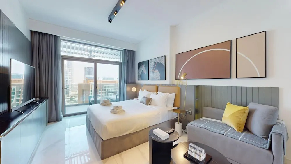 Дубай: Business Bay - MAG 318 2219