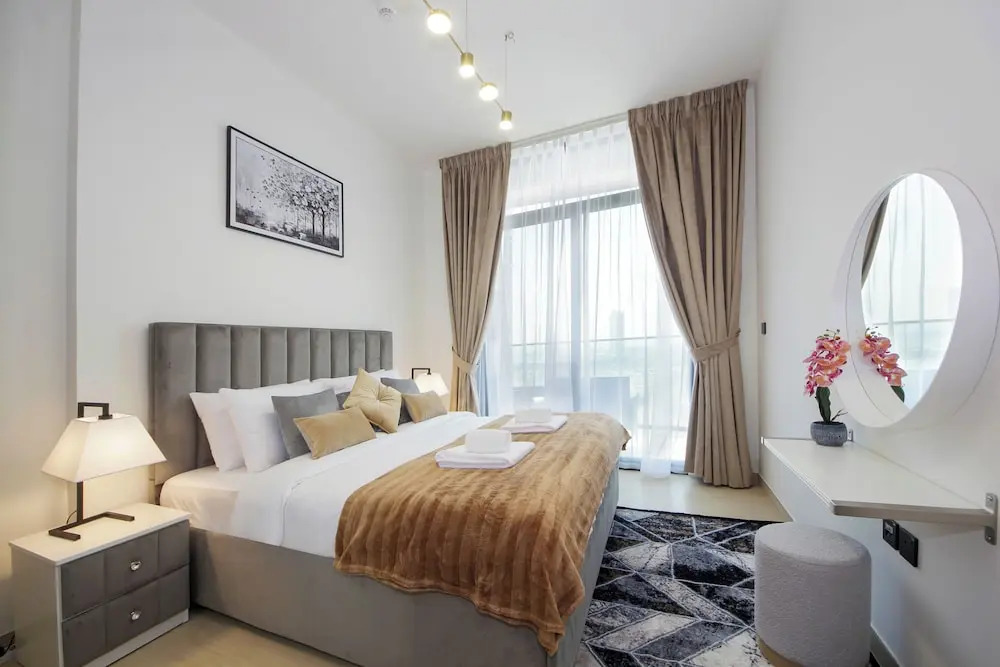 Дубай: Brand new 1BHK with pool and gym