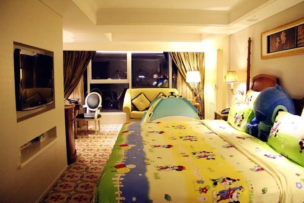 Чжаоцин: Star Lake Hotel