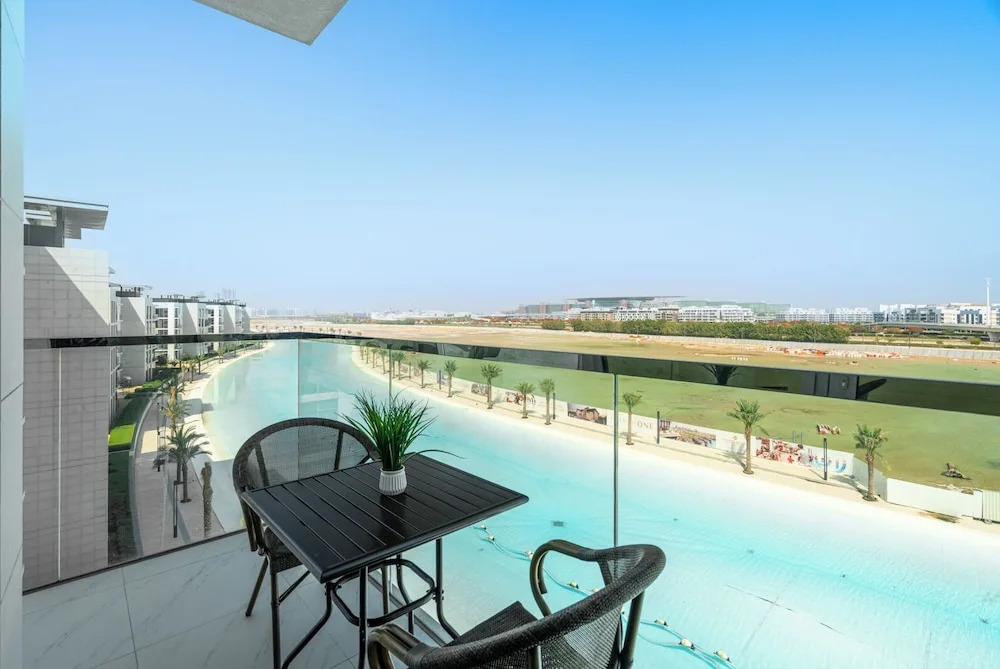 Дубай: Your Keys Holiday Homes