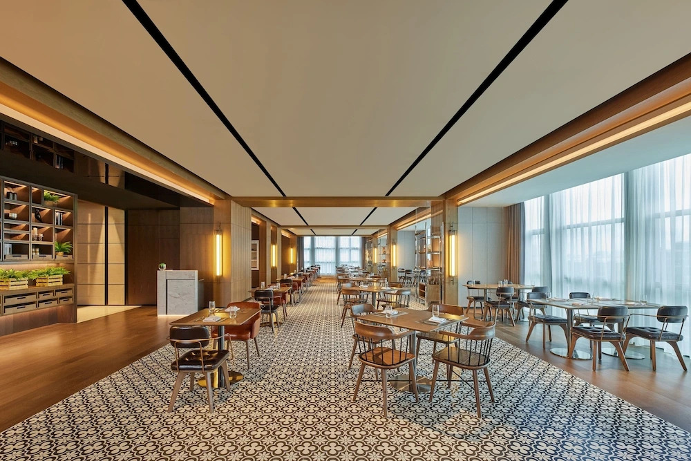 Хучжоу: Four Points by Sheraton Huzhou