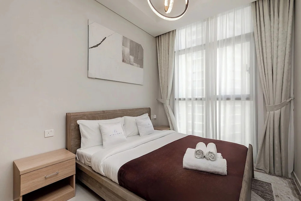 Дубай: Extremely High 2BR in Aykon City Tower