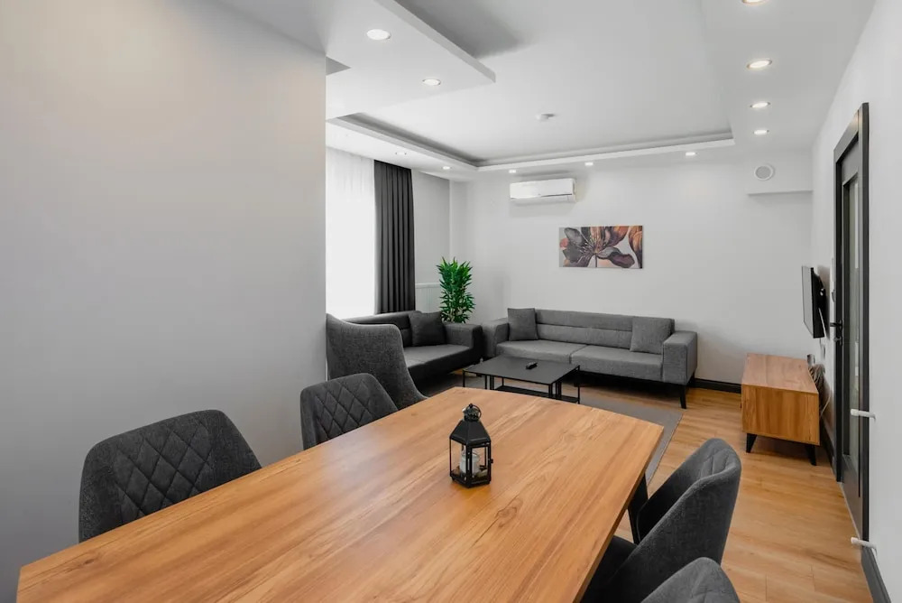Анталья: Duplex w Balcony Terrace 5 min to Beach