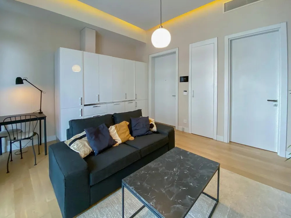Стамбул: Modern Residence w Balcony 5 min to Istinye Mall