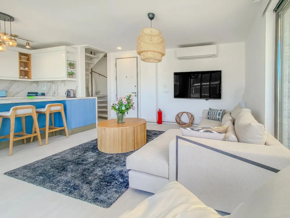 Sea View House w Balcony 3 min to Beach in Milas — фото 2