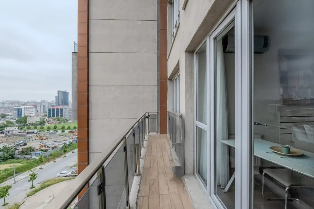 Modern Residence Studio Flat w Balcony in Bagcilar — фото 5