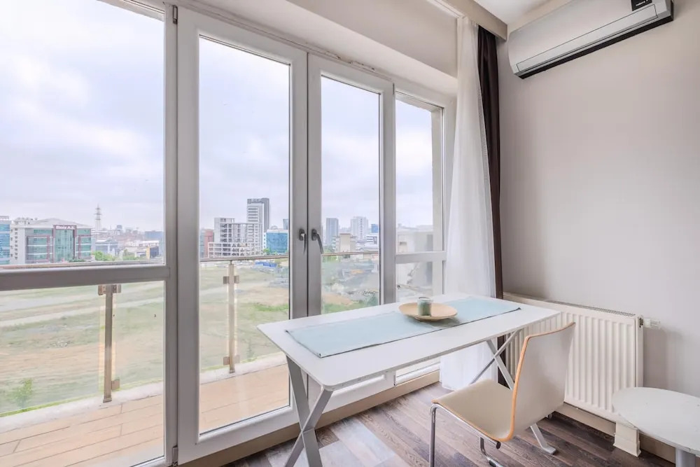 Стамбул: Modern Residence Studio Flat w Balcony in Bagcilar