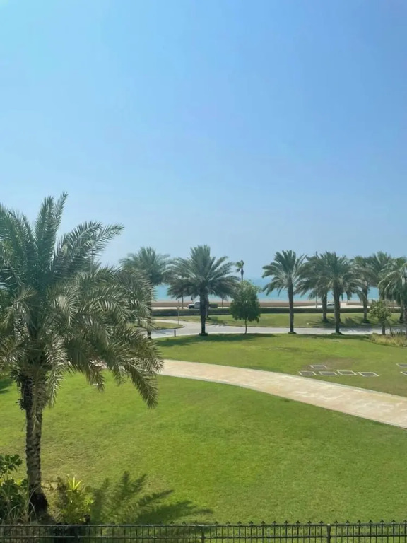Дубай: NEW Direct Golf View Sport City 2BD