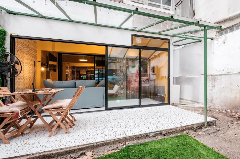 Стамбул: Flat w Jacuzzi and Backyard 6 min to Kadikoy Coast