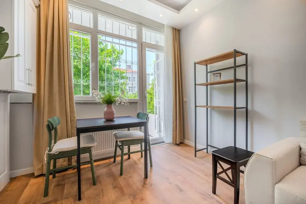 Стамбул: House w Garden 10 min to City s in Beyoglu