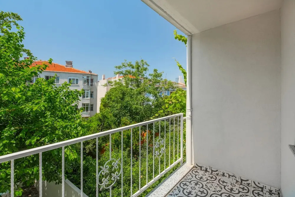 Стамбул: House w Garden 10 min to City s in Beyoglu