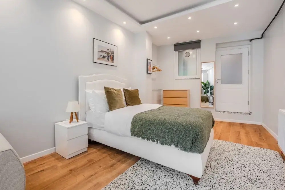 Стамбул: House w Garden 10 min to City s in Beyoglu
