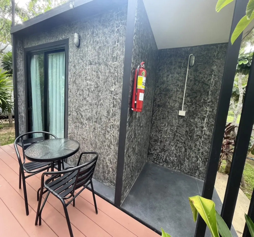 Паттайя: BannRai Tayai Cafe and Resort