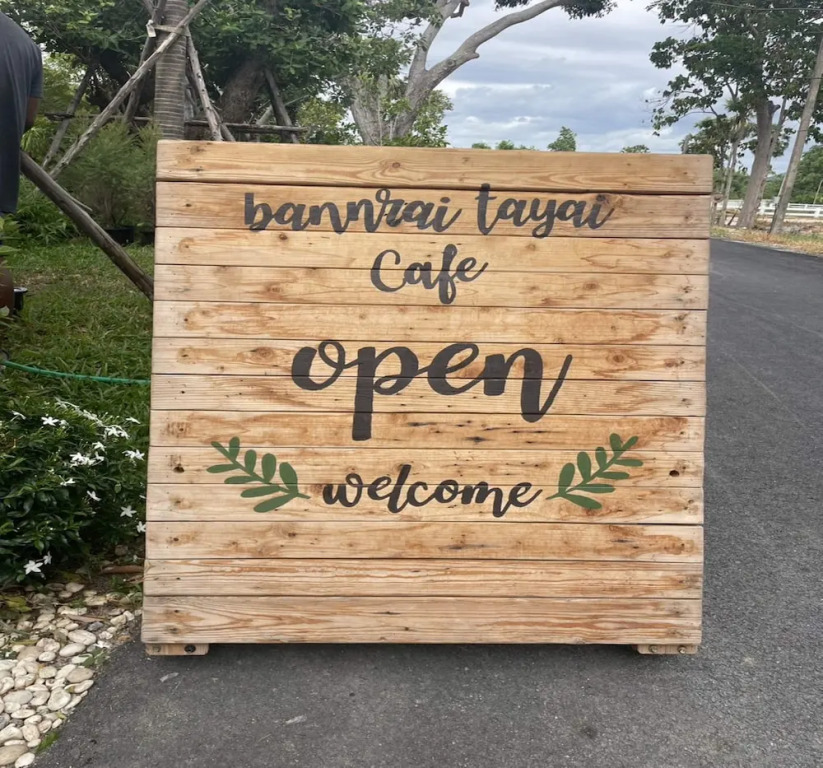 Паттайя: BannRai Tayai Cafe and Resort