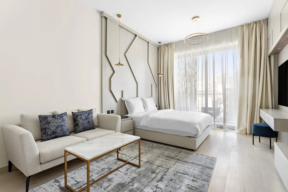 Дубай: Lux Studio in Arjan With Pool and Full Amenities