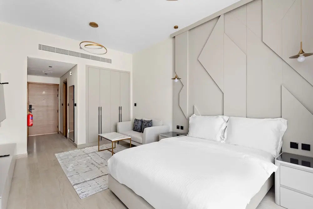 Дубай: Lux Studio in Arjan With Pool and Full Amenities