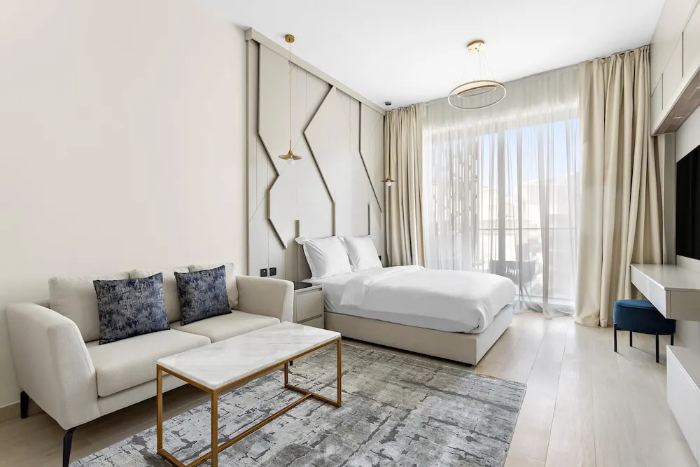Дубай: Chic Studio in Arjan With Pool Game Room and gym