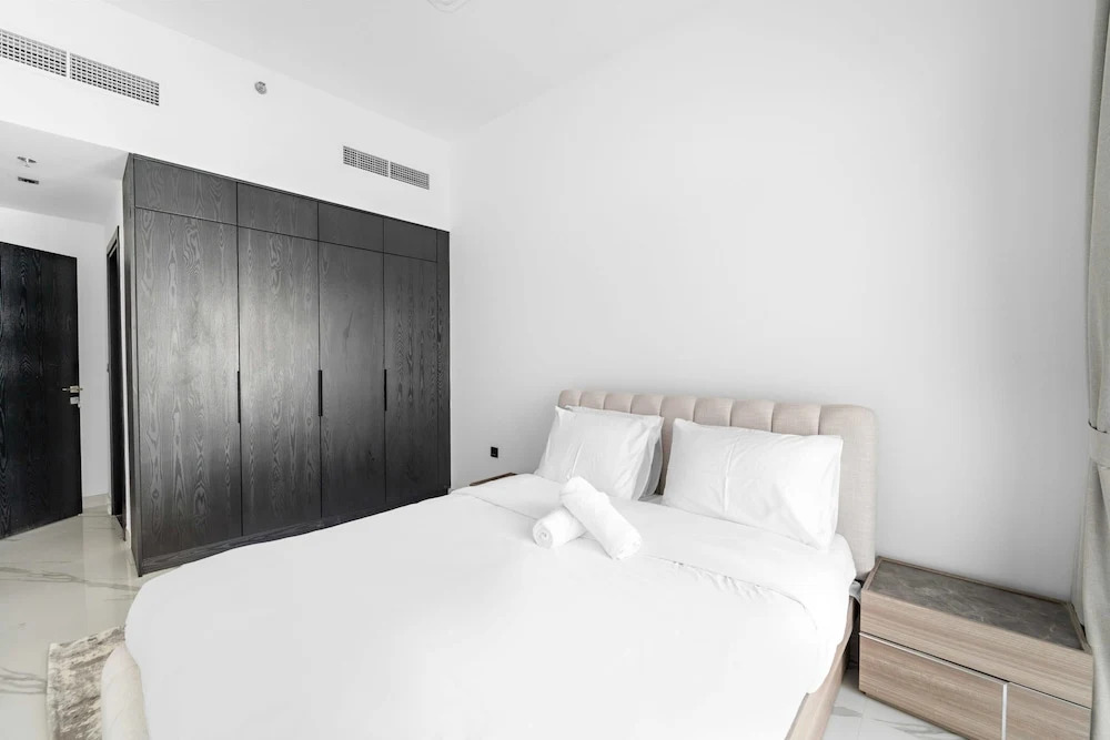 Дубай: Modern 1-bedroom Apart With Pool gym and Hammam