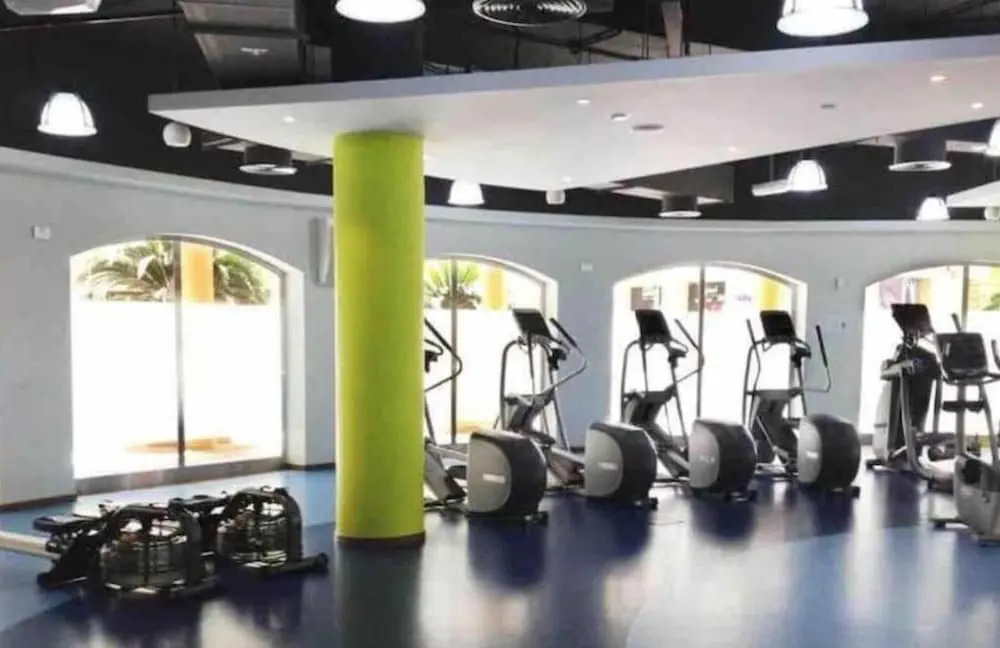 Дубай: Urban Panda Skyview Hostel JBR