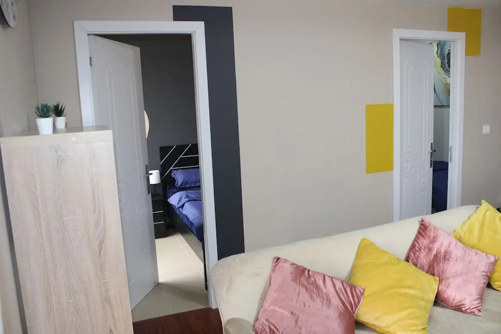 Дубай: Urban Panda Skyview Hostel JBR
