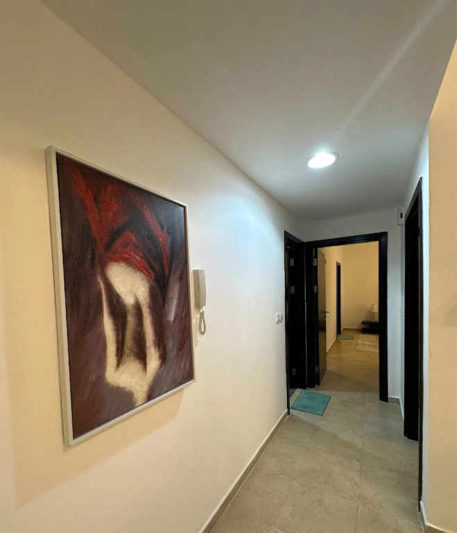 Дубай: 2-Bedroom Holiday Home Remraam Community