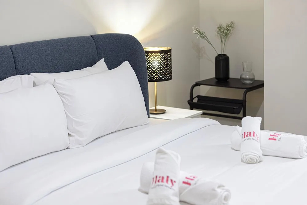 Дубай: 1BR with beach access at Vida Residence