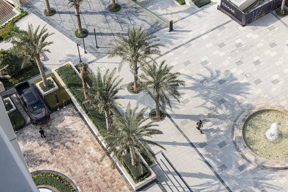 Дубай: 1BR with beach access at Vida Residence